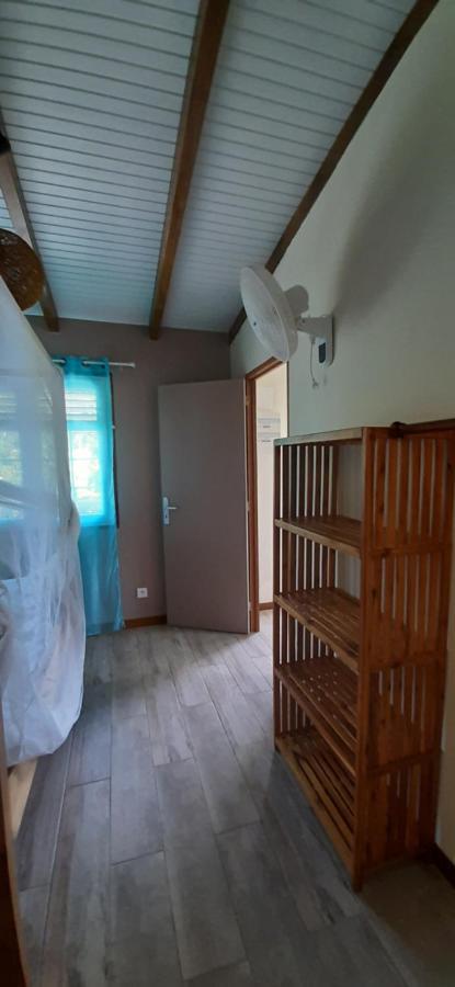 Gîte "Avocatier" Bouillante Exterior foto